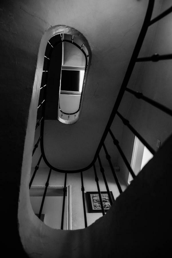 Le Sureau Apartment อาวีญง ภายนอก รูปภาพ