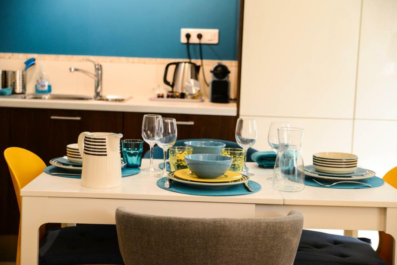 Le Sureau Apartment อาวีญง ภายนอก รูปภาพ